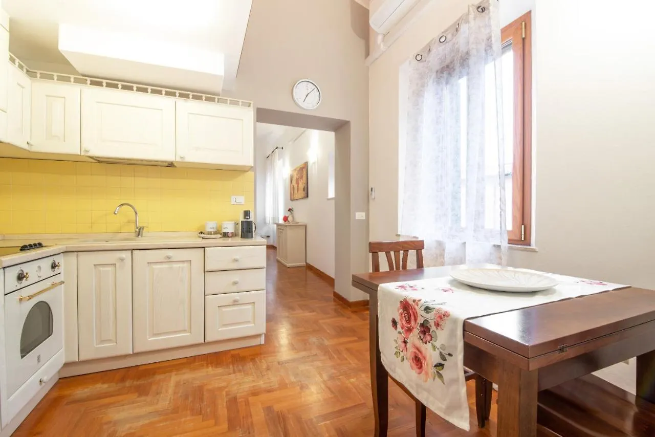 Piombino Apartments - Casa Garibaldi 0*,  Italy